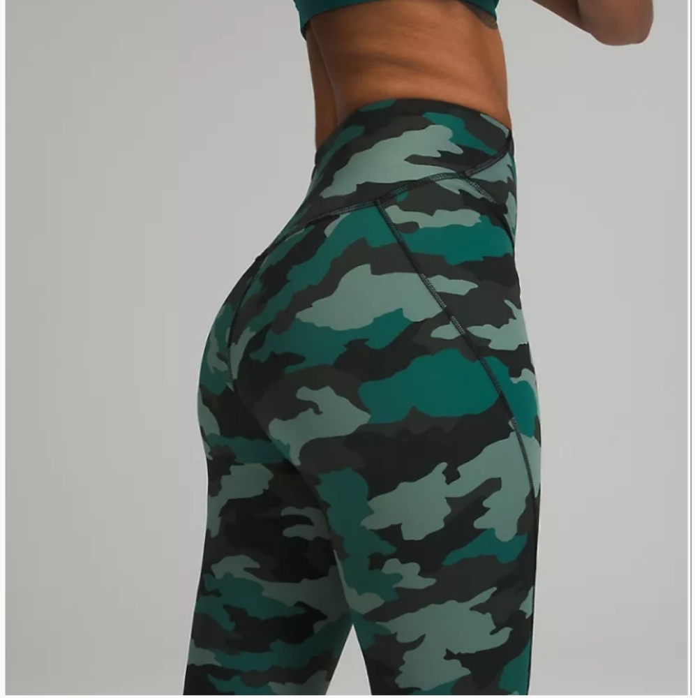 Lululemon Base Pace Running Tight 25" - image 7